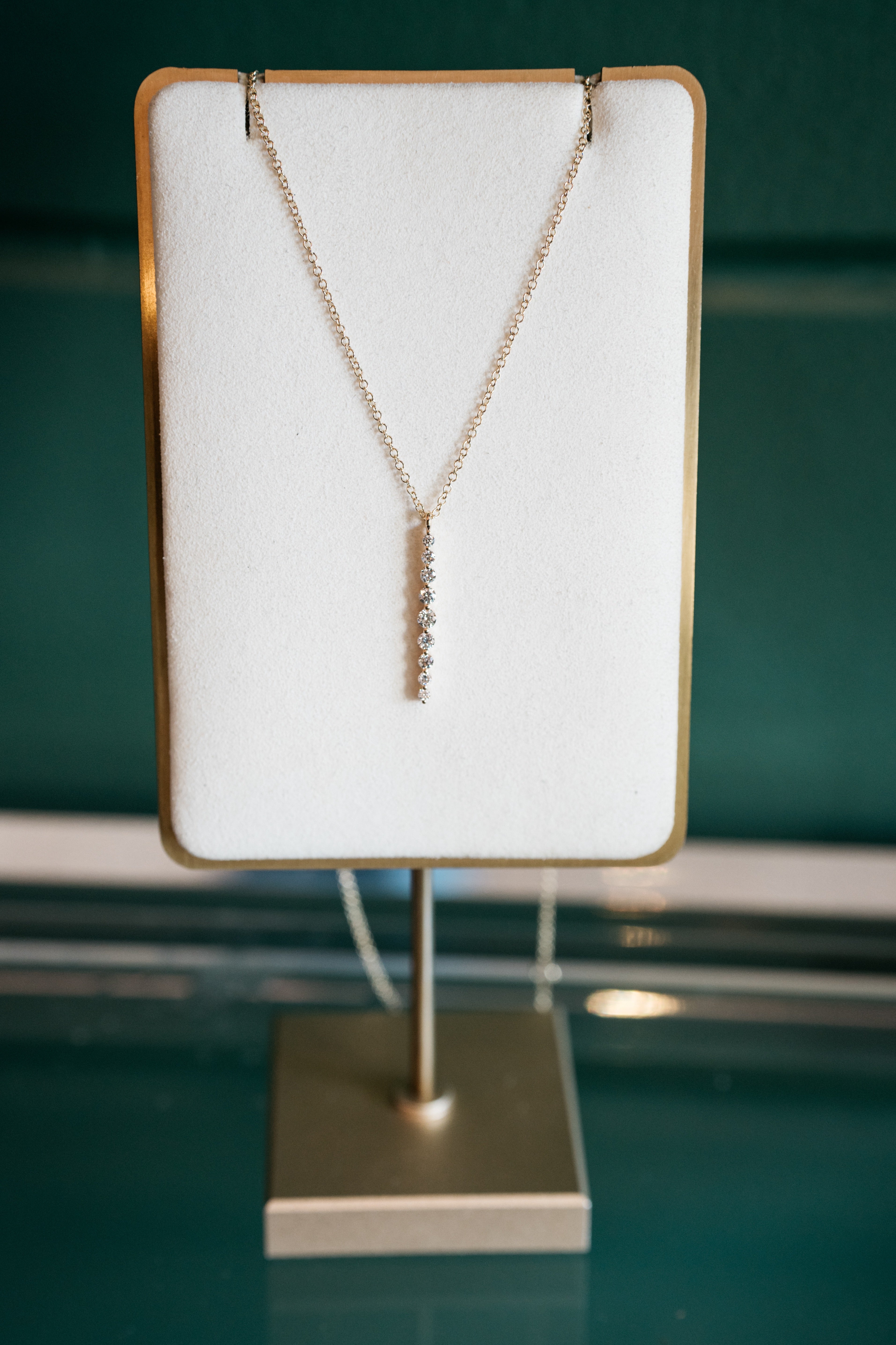 Floating Bezel Diamond Drip Necklace